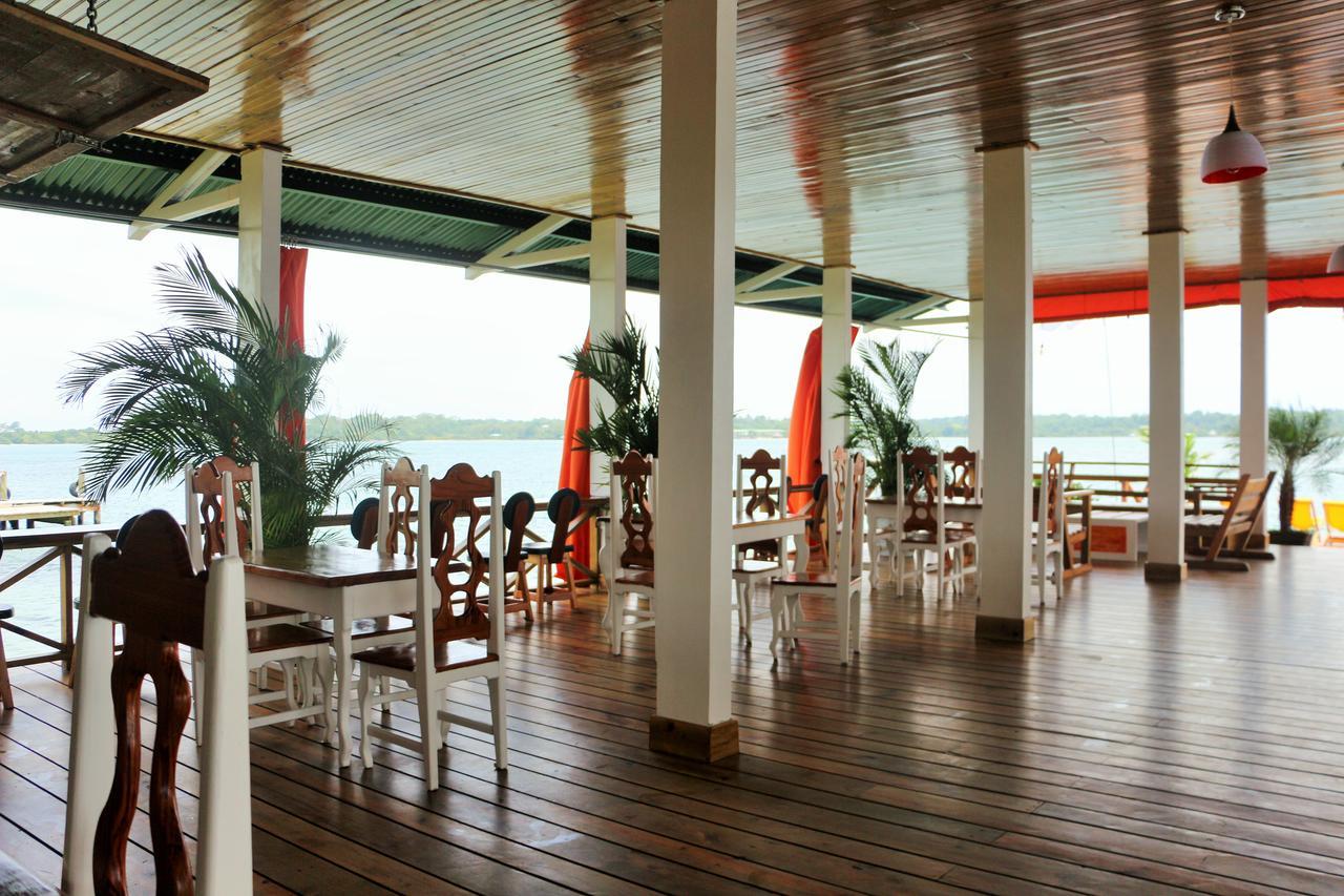 Hostel Mamallena Bocas Del Toro (Adults Only) Екстериор снимка