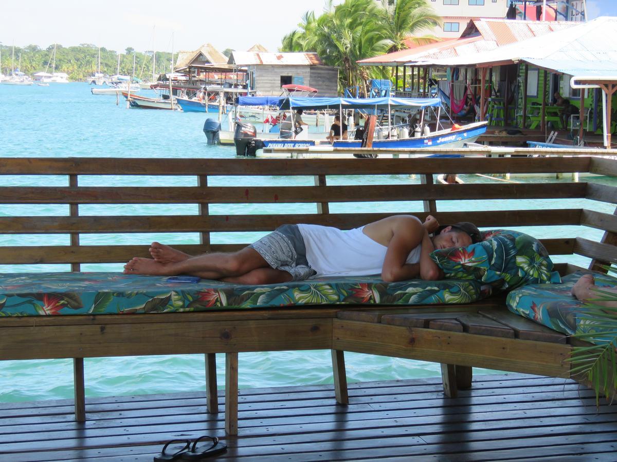Hostel Mamallena Bocas Del Toro (Adults Only) Екстериор снимка