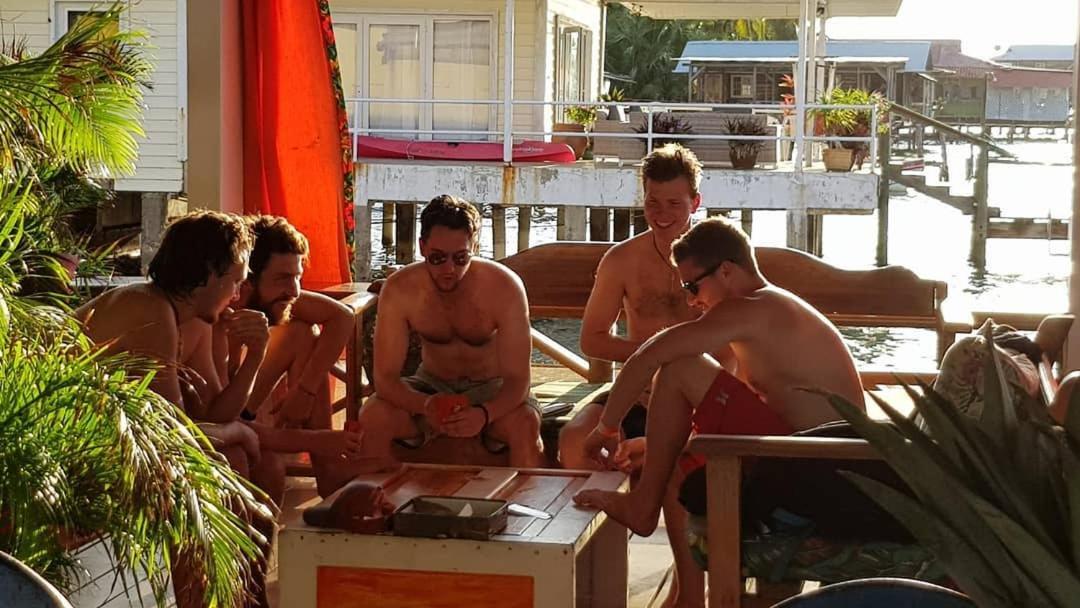 Hostel Mamallena Bocas Del Toro (Adults Only) Екстериор снимка