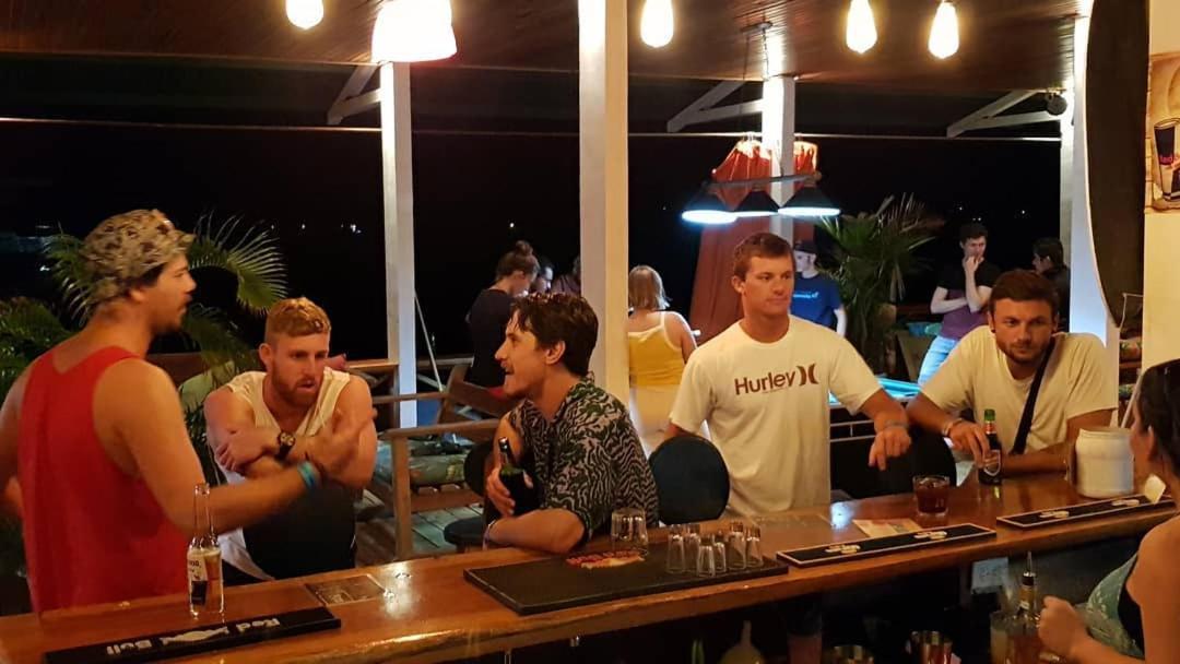 Hostel Mamallena Bocas Del Toro (Adults Only) Екстериор снимка